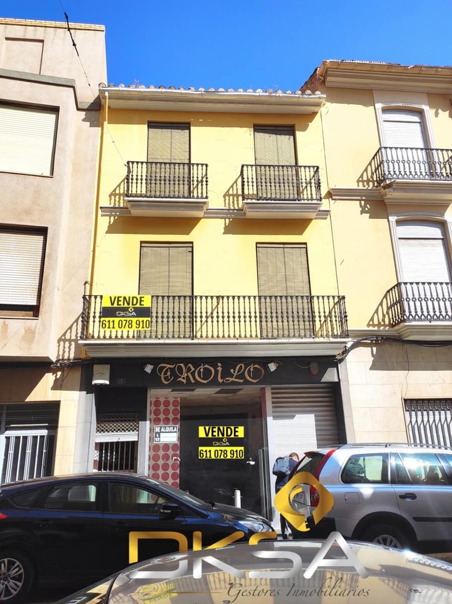 7 slaapkamer Huis te koop in Vila-real - € 400.000 (Ref: 9807919)