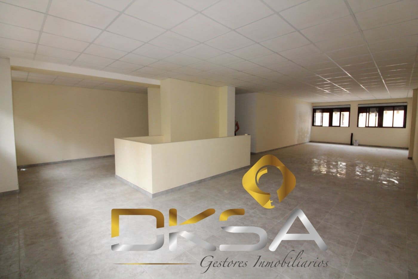 Commerciale da affittare in Vila-real - 400 € (Rif: 9807920)