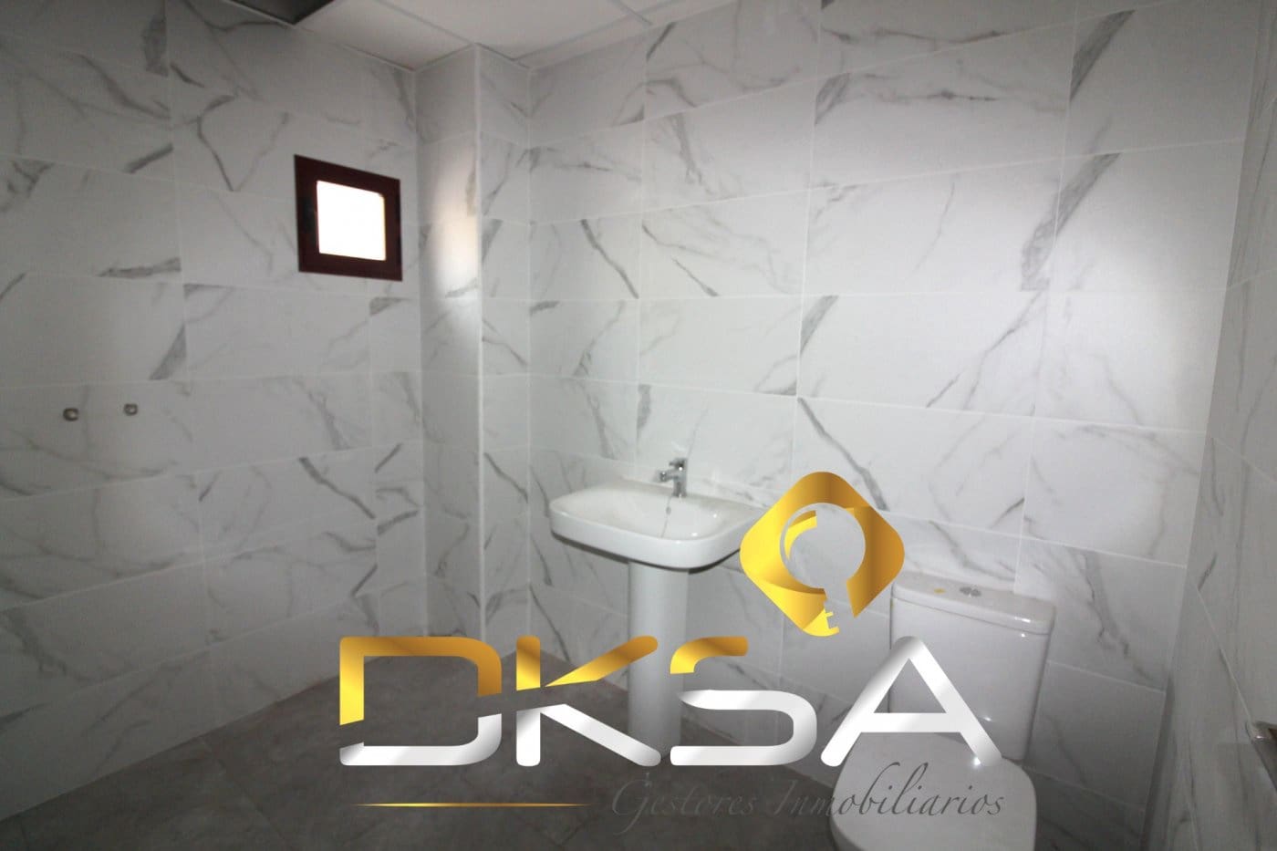 Commerciale da affittare in Vila-real - 400 € (Rif: 9807920)