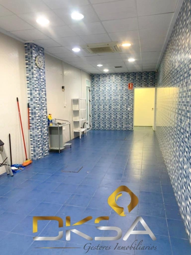 Commercial for sale in Artana - € 50,000 (Ref: 9807921)