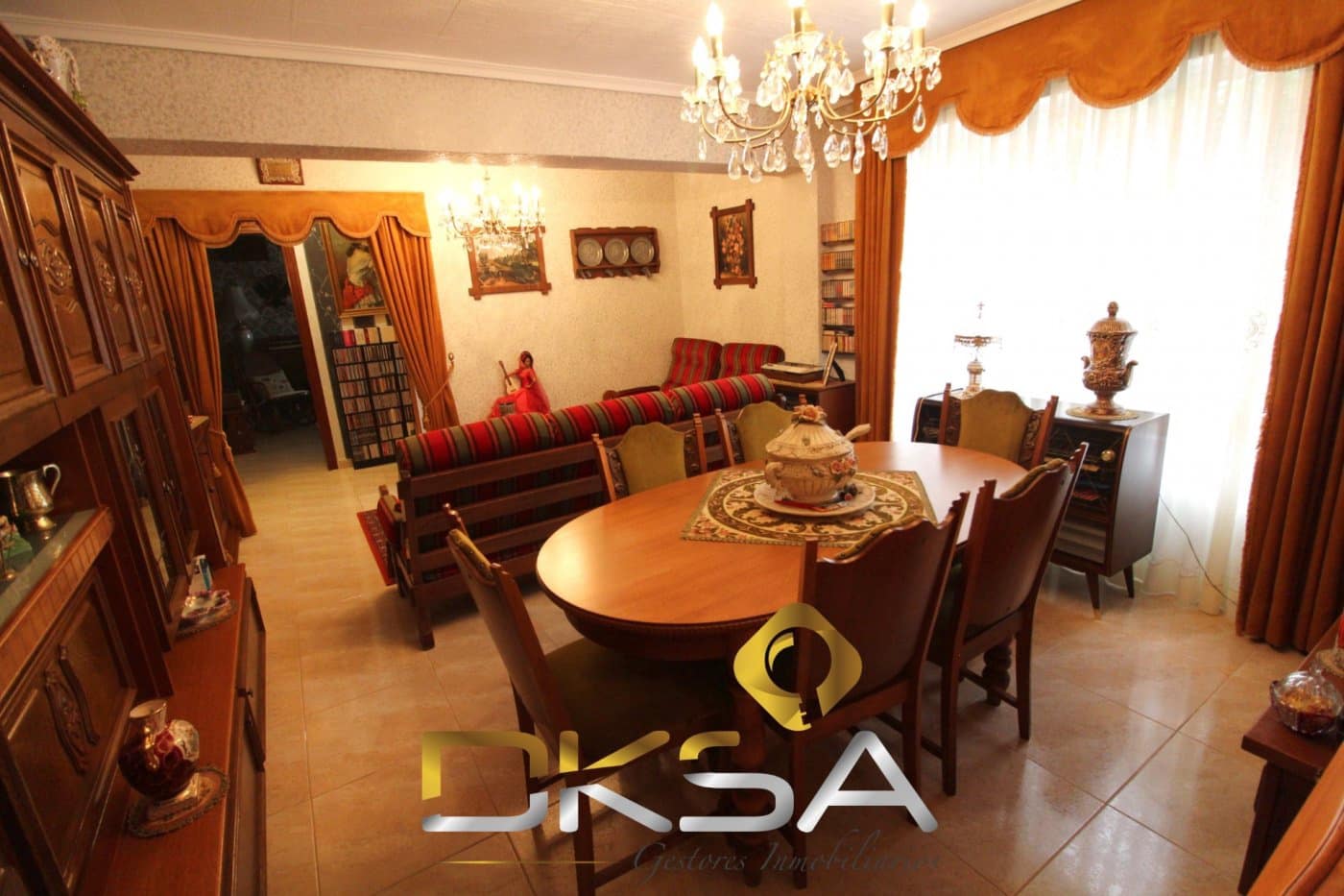 7 bedroom Villa for sale in Borriol with garage - € 340,000 (Ref: 9892297)
