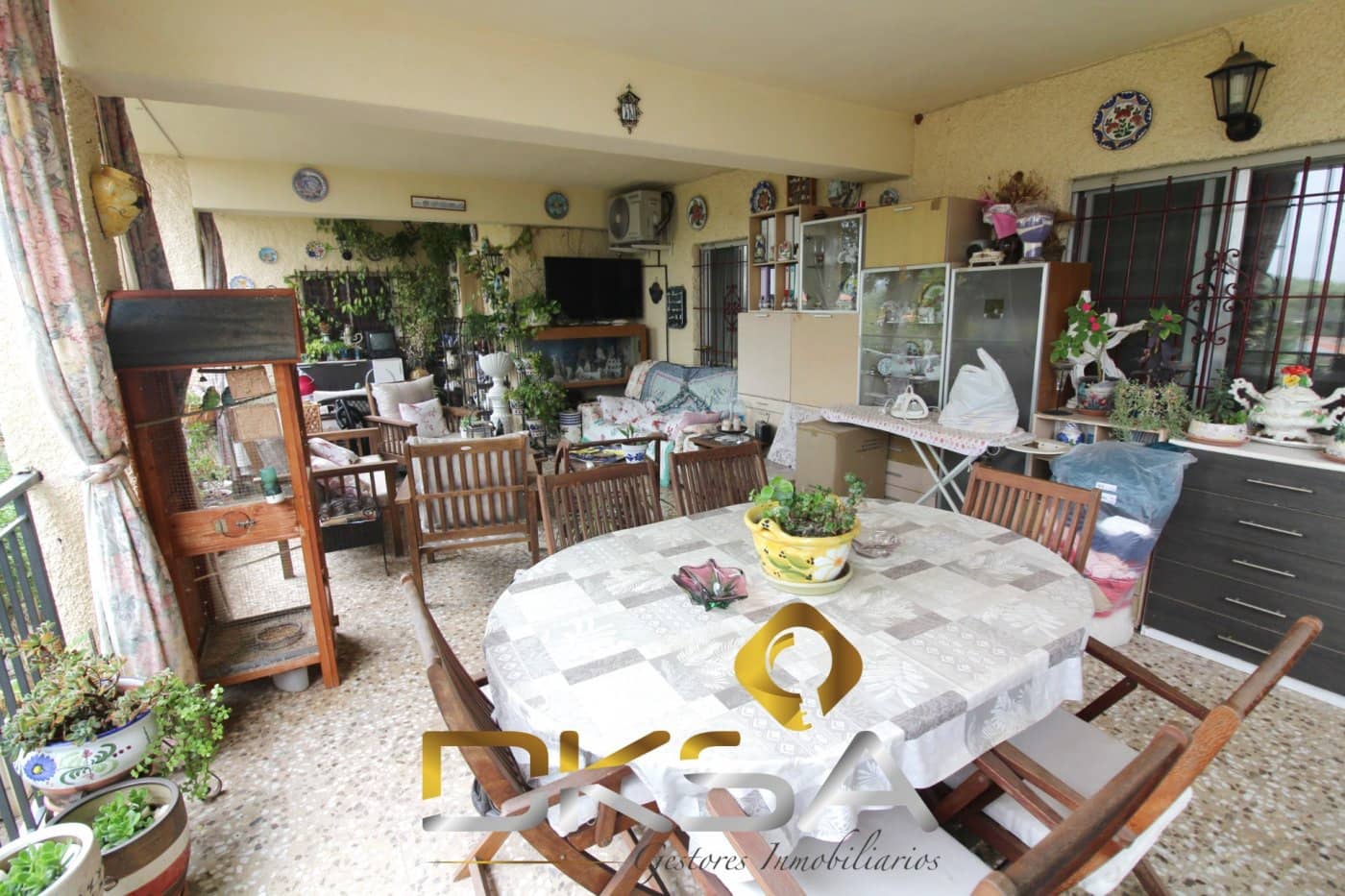 7 bedroom Villa for sale in Borriol with garage - € 340,000 (Ref: 9892297)