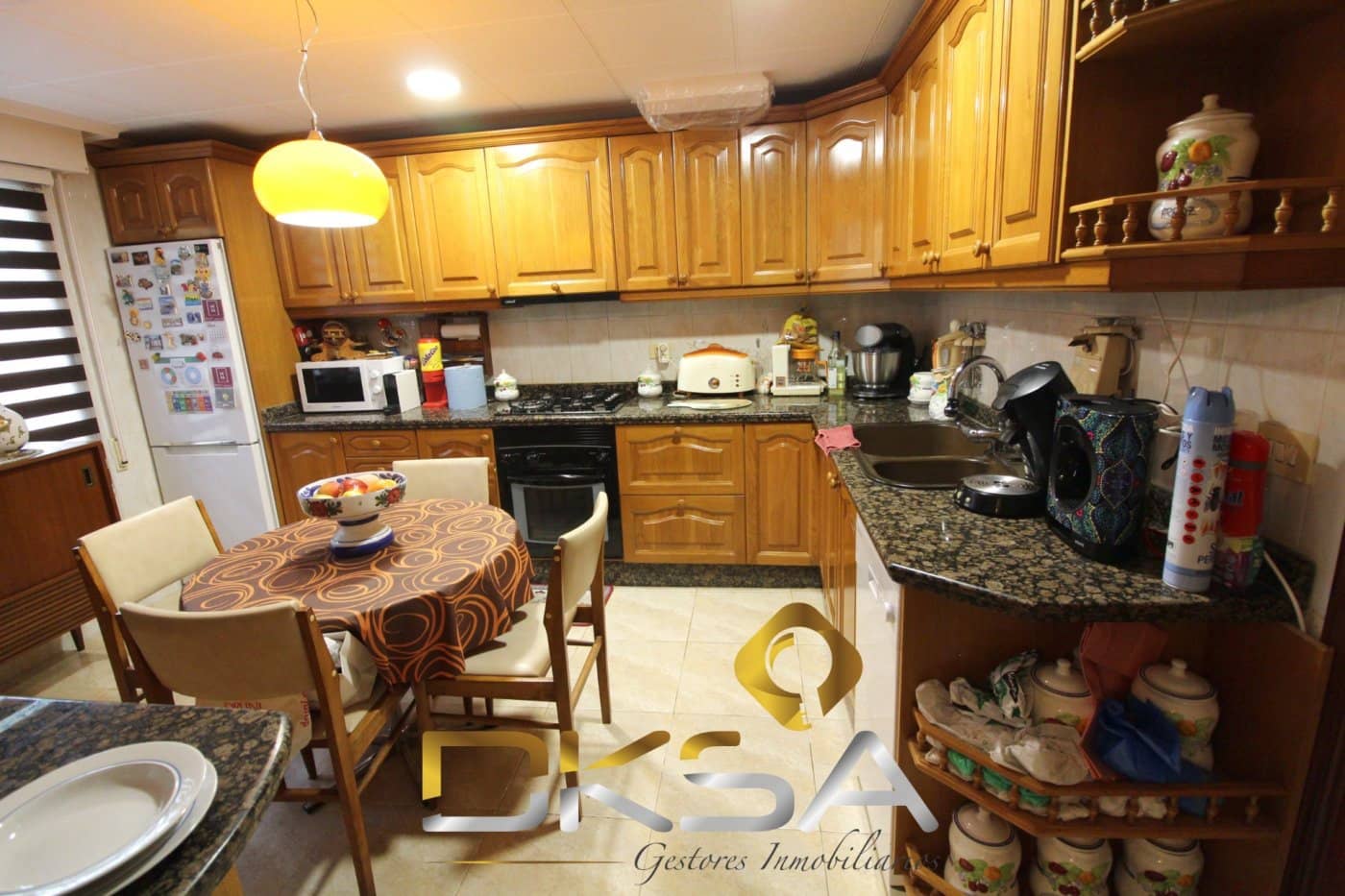 7 bedroom Villa for sale in Borriol with garage - € 340,000 (Ref: 9892297)