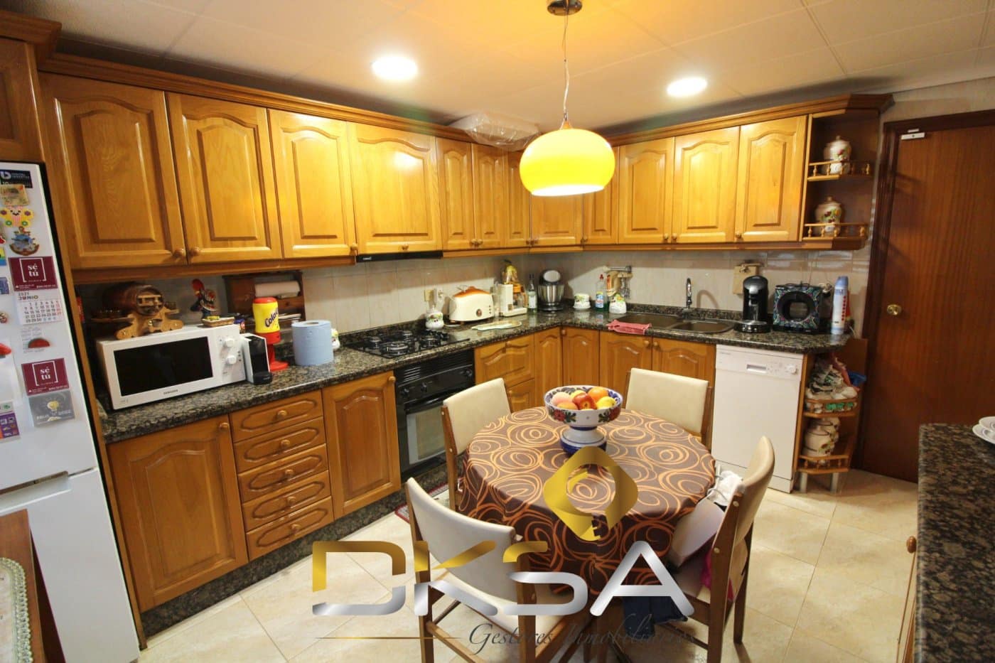 7 bedroom Villa for sale in Borriol with garage - € 340,000 (Ref: 9892297)