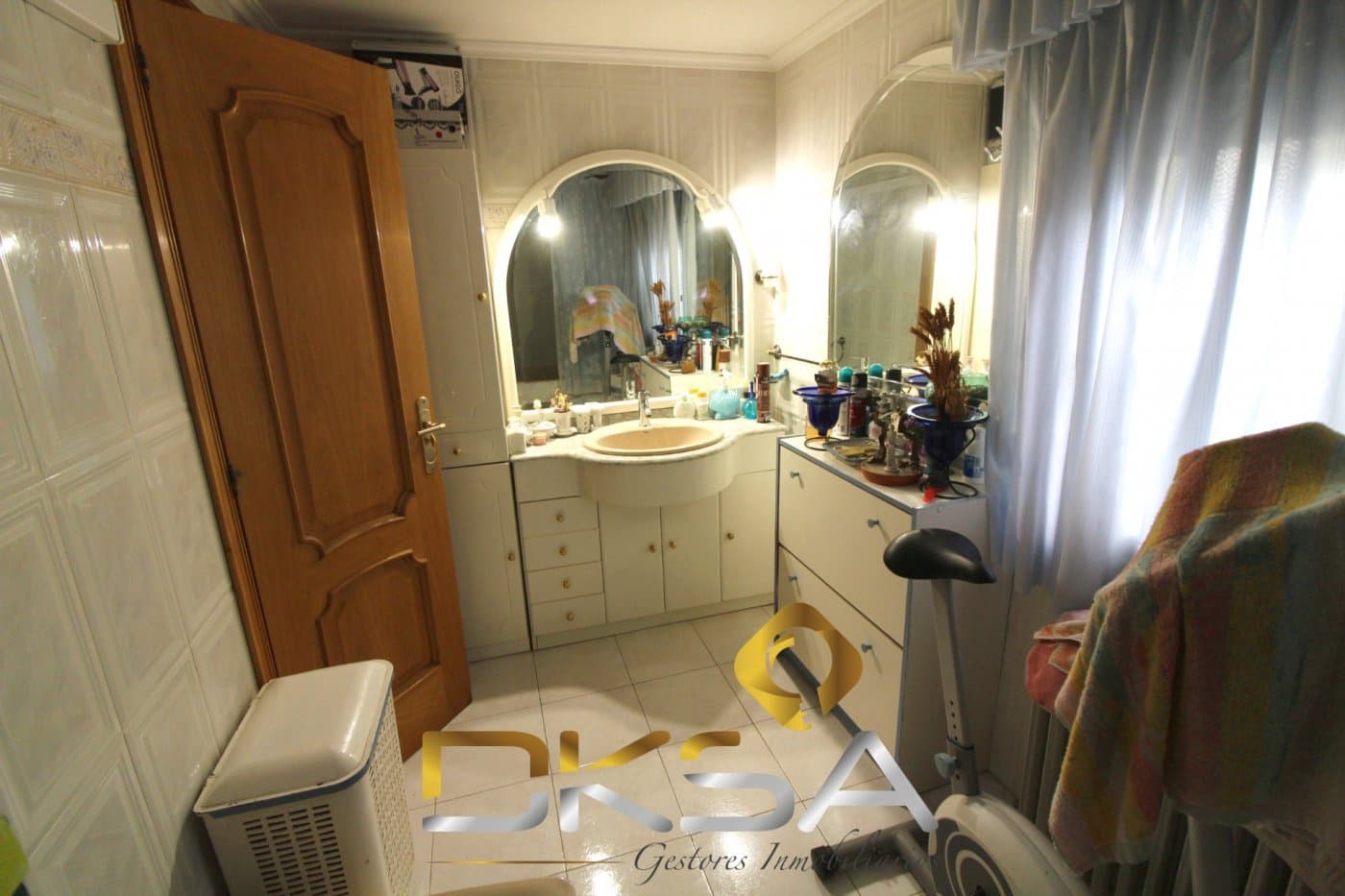 7 bedroom Villa for sale in Borriol with garage - € 340,000 (Ref: 9892297)