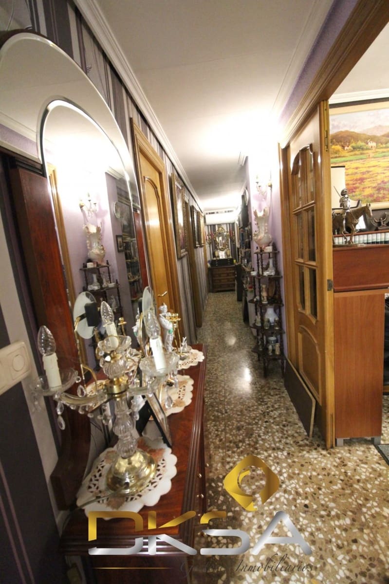 7 bedroom Villa for sale in Borriol with garage - € 340,000 (Ref: 9892297)