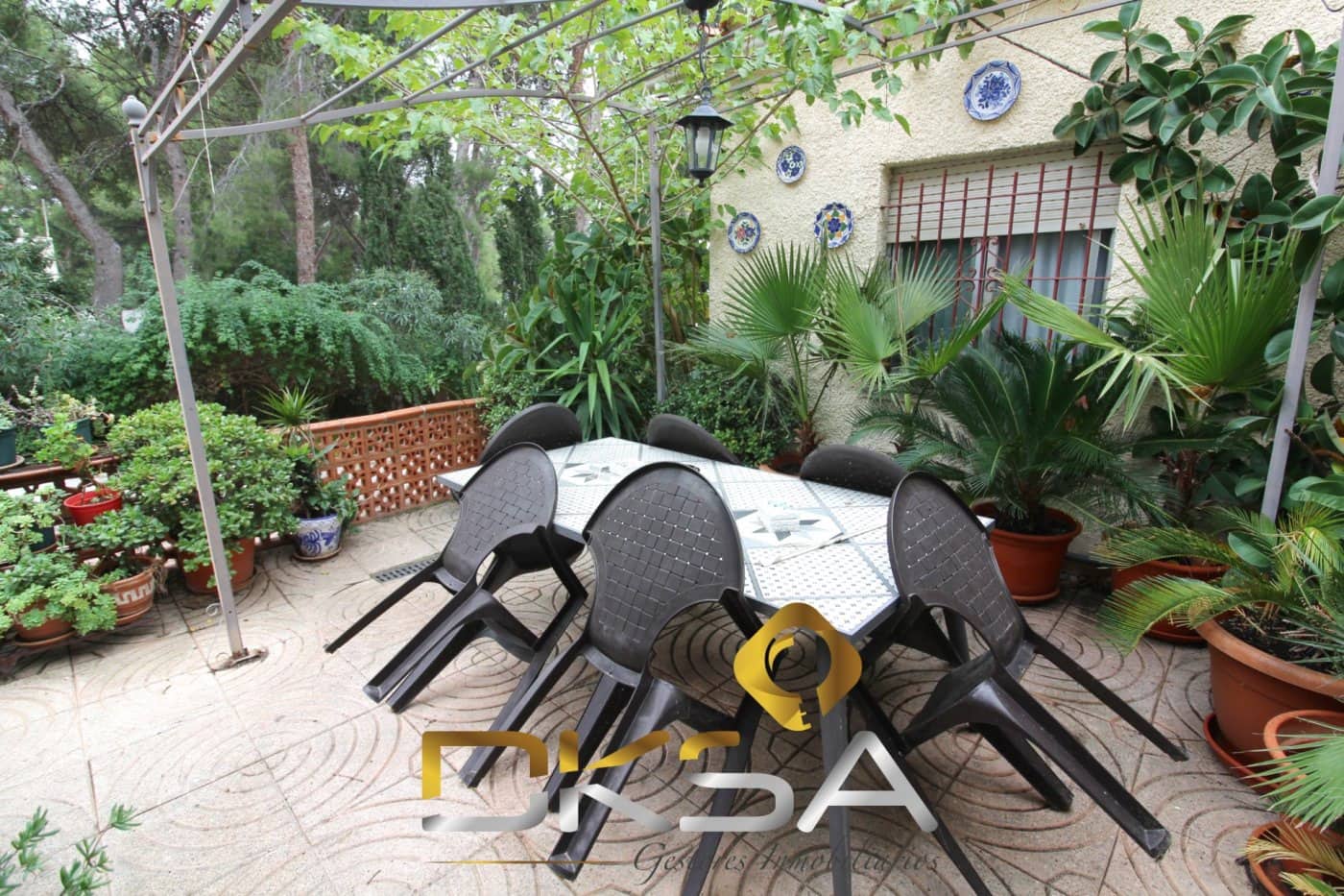 7 bedroom Villa for sale in Borriol with garage - € 340,000 (Ref: 9892297)