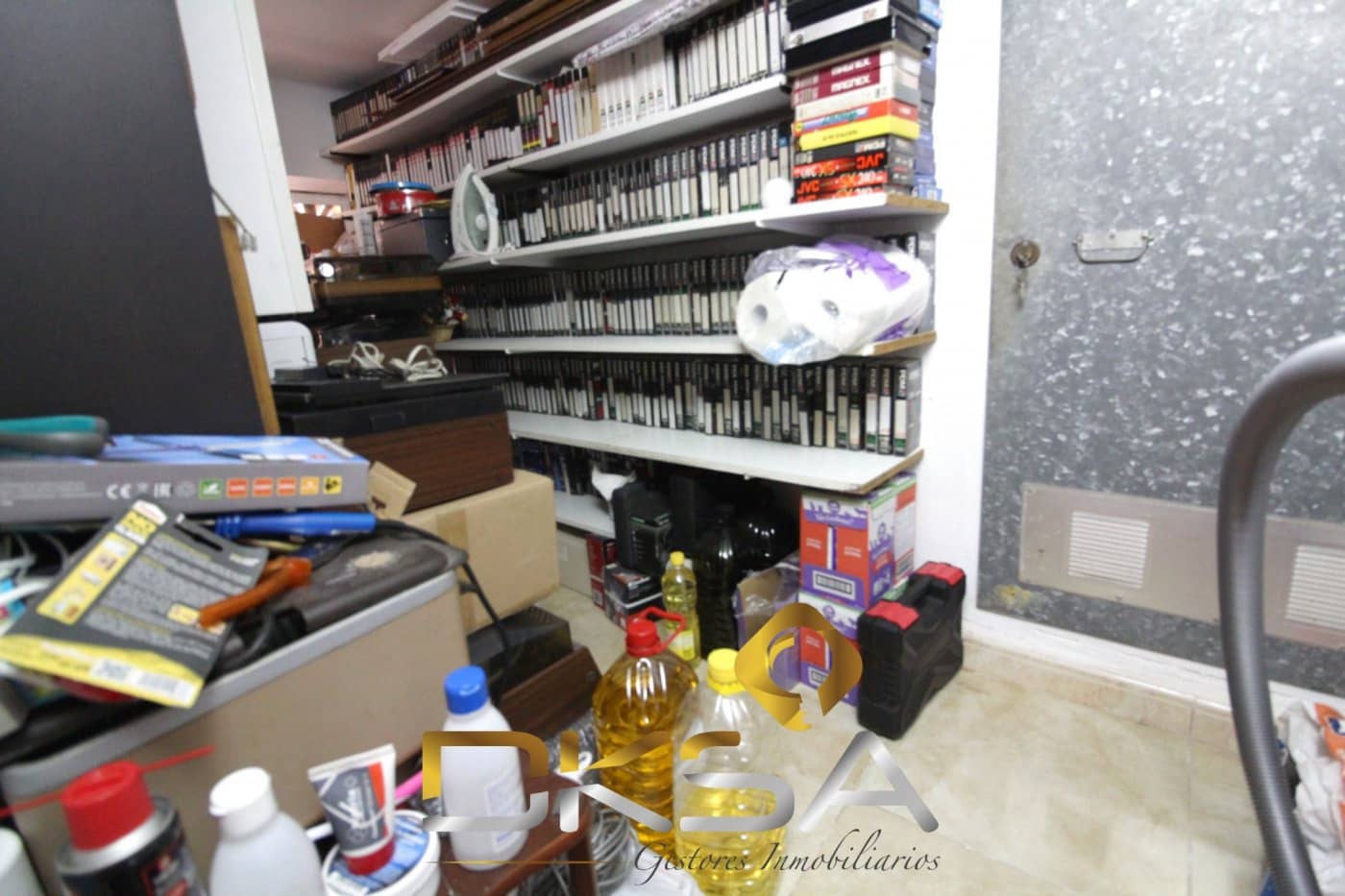 7 bedroom Villa for sale in Borriol with garage - € 340,000 (Ref: 9892297)