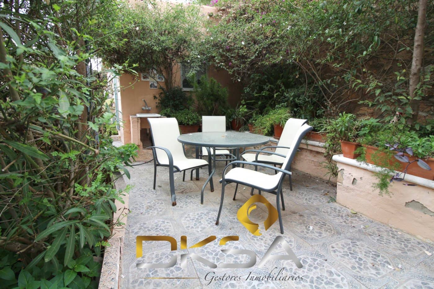 7 bedroom Villa for sale in Borriol with garage - € 340,000 (Ref: 9892297)