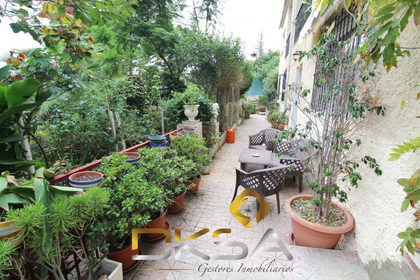 7 bedroom Villa for sale in Borriol with garage - € 340,000 (Ref: 9892297)