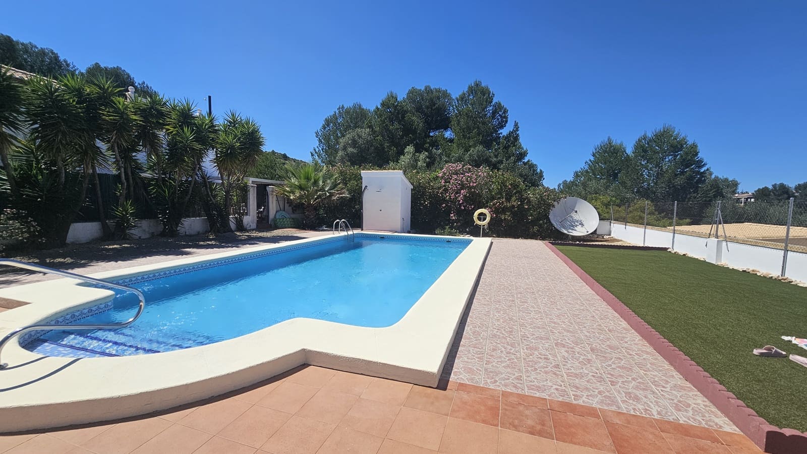 2 soverom Rekkehus til salgs i Rafol de Almunia med svømmebasseng garasje - € 219 000 (Ref: 9771936)