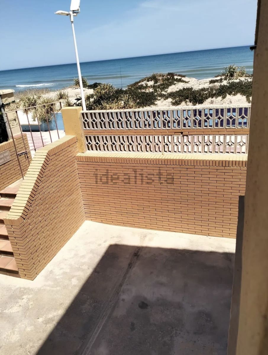 6 sovrum Semi-fristående Villa till salu i Valencia stad med garage - 475 000 € (Ref: 9894894)