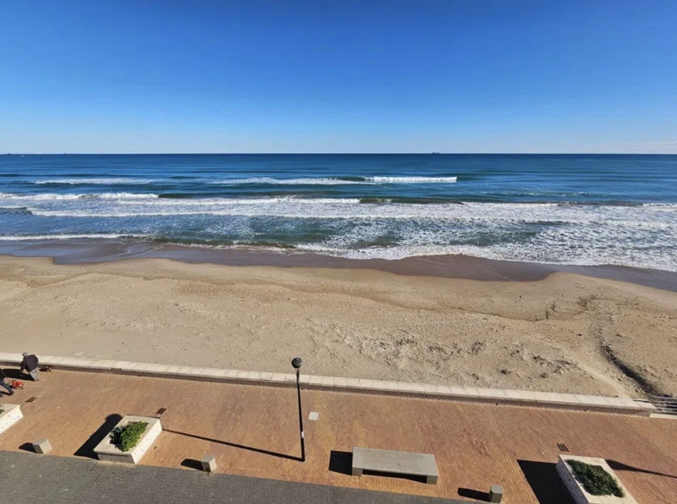 6 sovrum Semi-fristående Villa till salu i Valencia stad med garage - 475 000 € (Ref: 9894894)