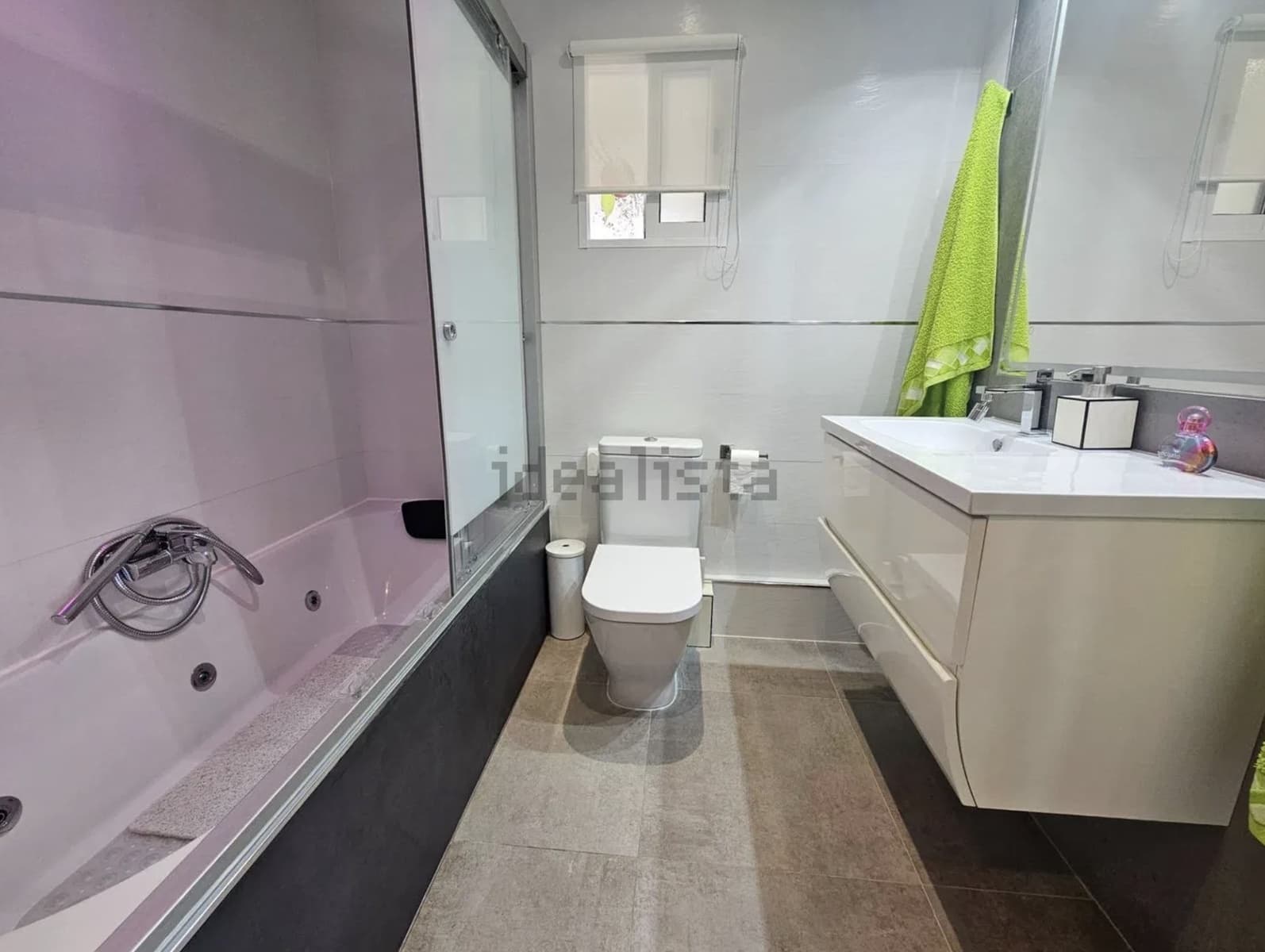 6 sovrum Semi-fristående Villa till salu i Valencia stad med garage - 475 000 € (Ref: 9894894)