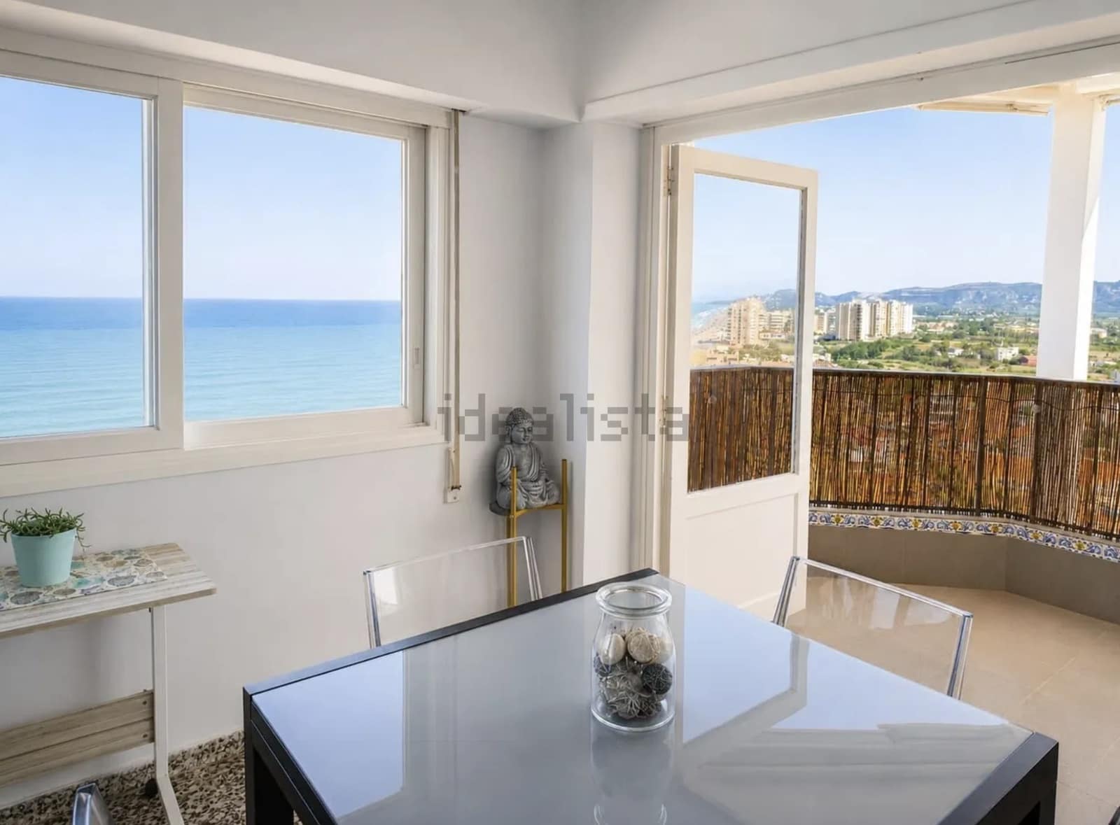2 bedroom Beach Apartment for sale in Valencia city with pool - € 249,000 (Ref: 9938596)