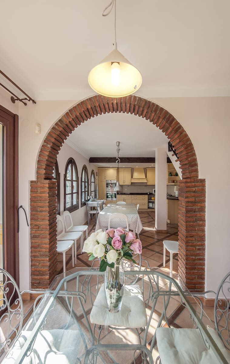 6 makuuhuone Rivitalo myytävänä paikassa Fuengirola mukana uima-altaan 
autotalli - 810 000 € (Ref: 9778657)