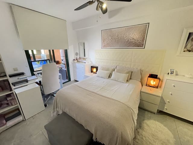 3 chambre Appartement à vendre à Torrecilla - La Cañada, Marbella avec piscine garage - 490 000 € (Ref: 9770872)