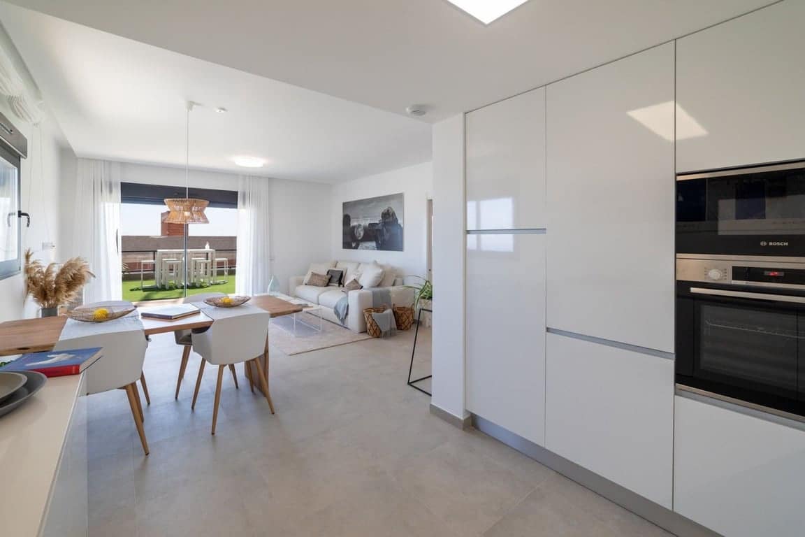 3 bedroom Apartment for sale in Santa Pola with pool - € 405,000 (Ref: 9782452)