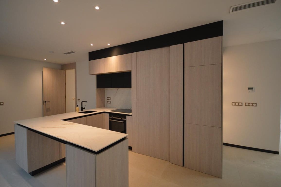 5 bedroom Villa for sale in Algorfa with pool - € 1,750,000 (Ref: 9782522)