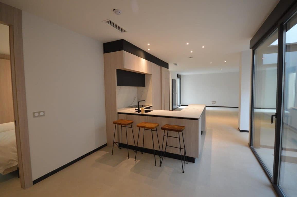 5 bedroom Villa for sale in Algorfa with pool - € 1,750,000 (Ref: 9782522)