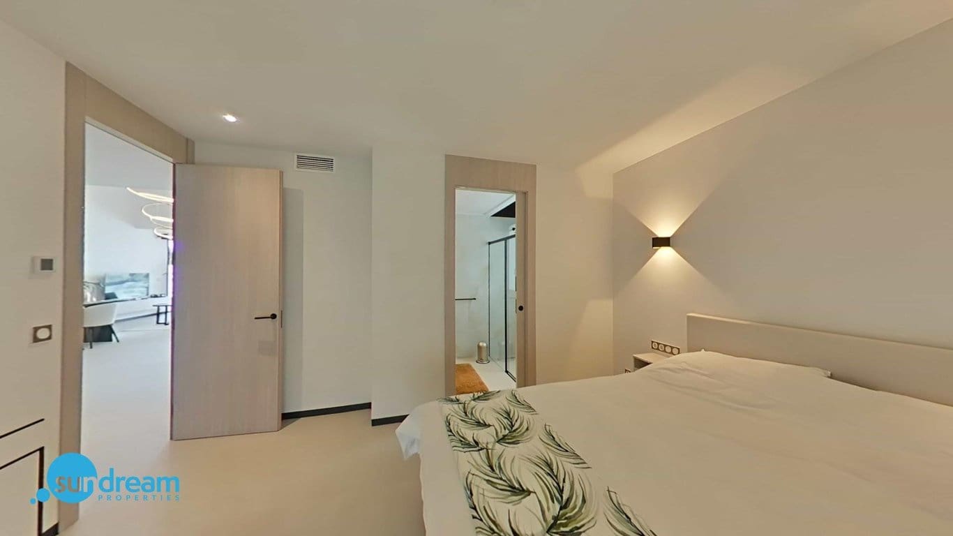 5 bedroom Villa for sale in Algorfa with pool - € 1,750,000 (Ref: 9782522)