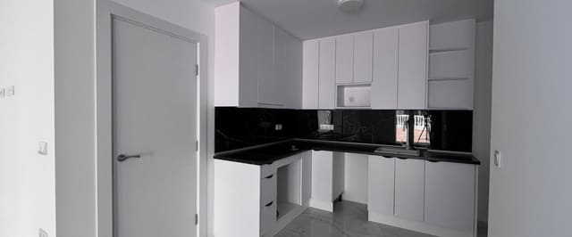 2 soverom Bungalow til salgs i Torrevieja med svømmebasseng - € 255 000 (Ref: 9798278)