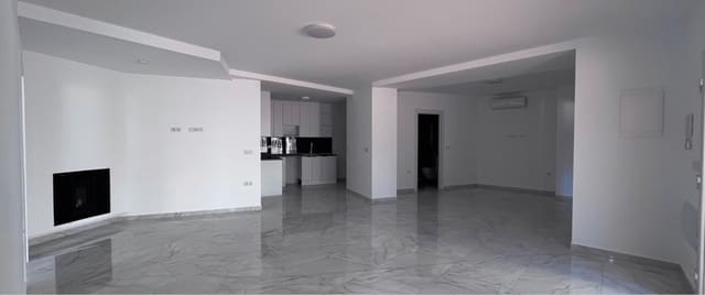 2 soverom Bungalow til salgs i Torrevieja med svømmebasseng - € 255 000 (Ref: 9798278)