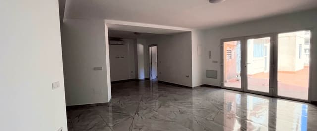 2 soverom Bungalow til salgs i Torrevieja med svømmebasseng - € 255 000 (Ref: 9798278)