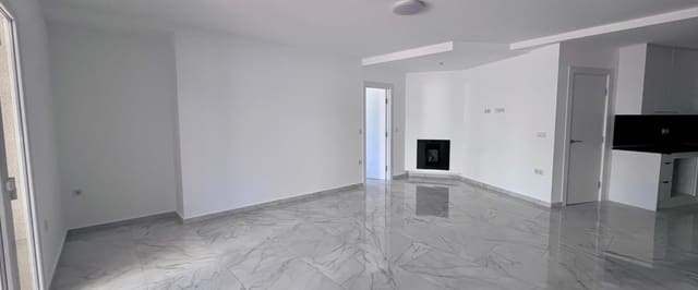 2 soverom Bungalow til salgs i Torrevieja med svømmebasseng - € 255 000 (Ref: 9798278)