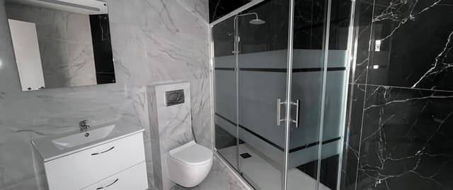 2 soverom Bungalow til salgs i Torrevieja med svømmebasseng - € 255 000 (Ref: 9798278)