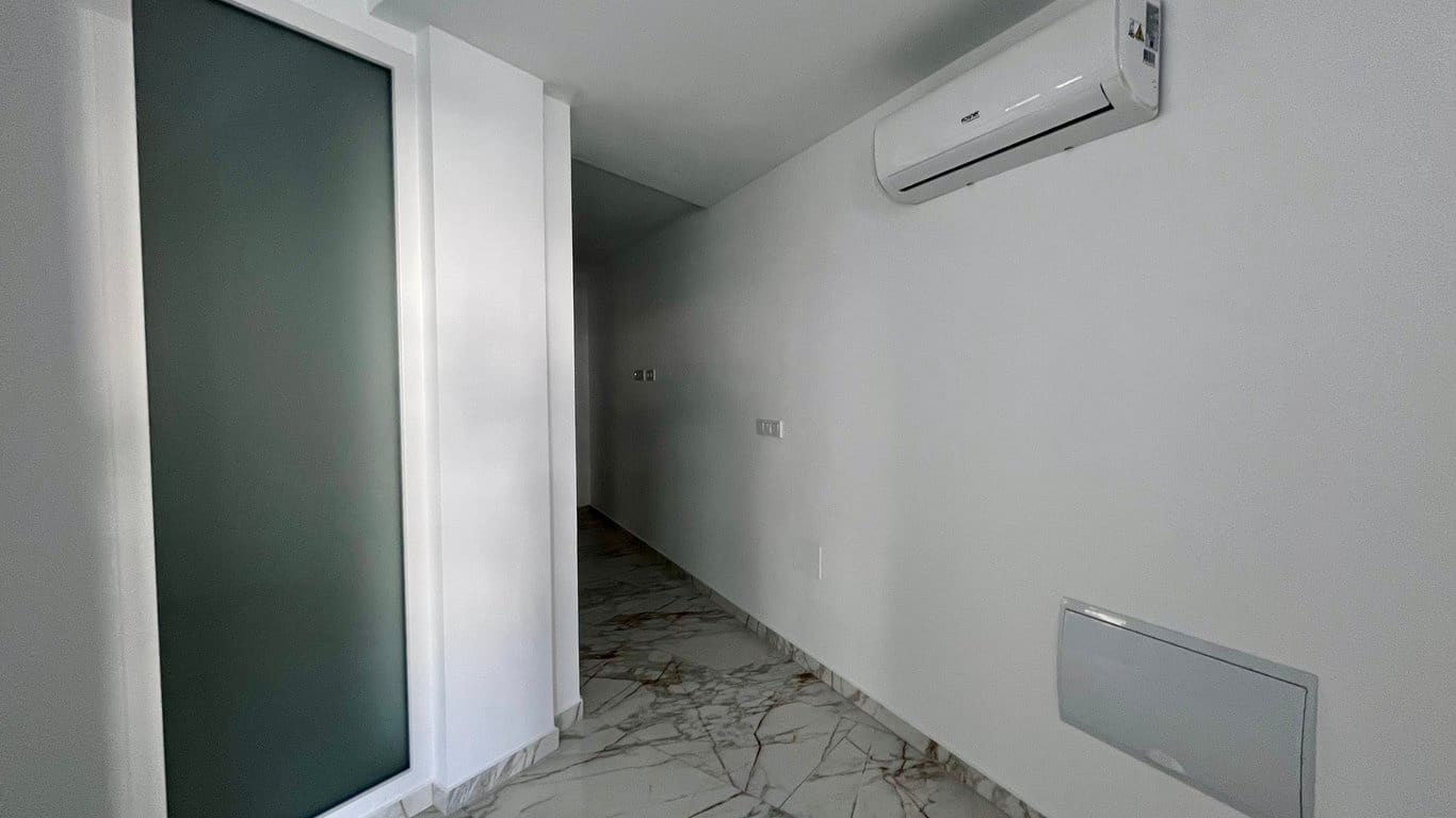 1 bedroom Apartment for sale in Torrevieja with pool - € 144,900 (Ref: 9798279)