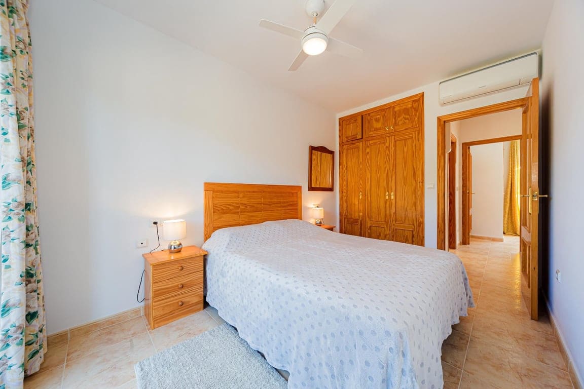 4 bedroom Apartment for sale in Dehesa de Campoamor with pool - € 335,000 (Ref: 9798280)