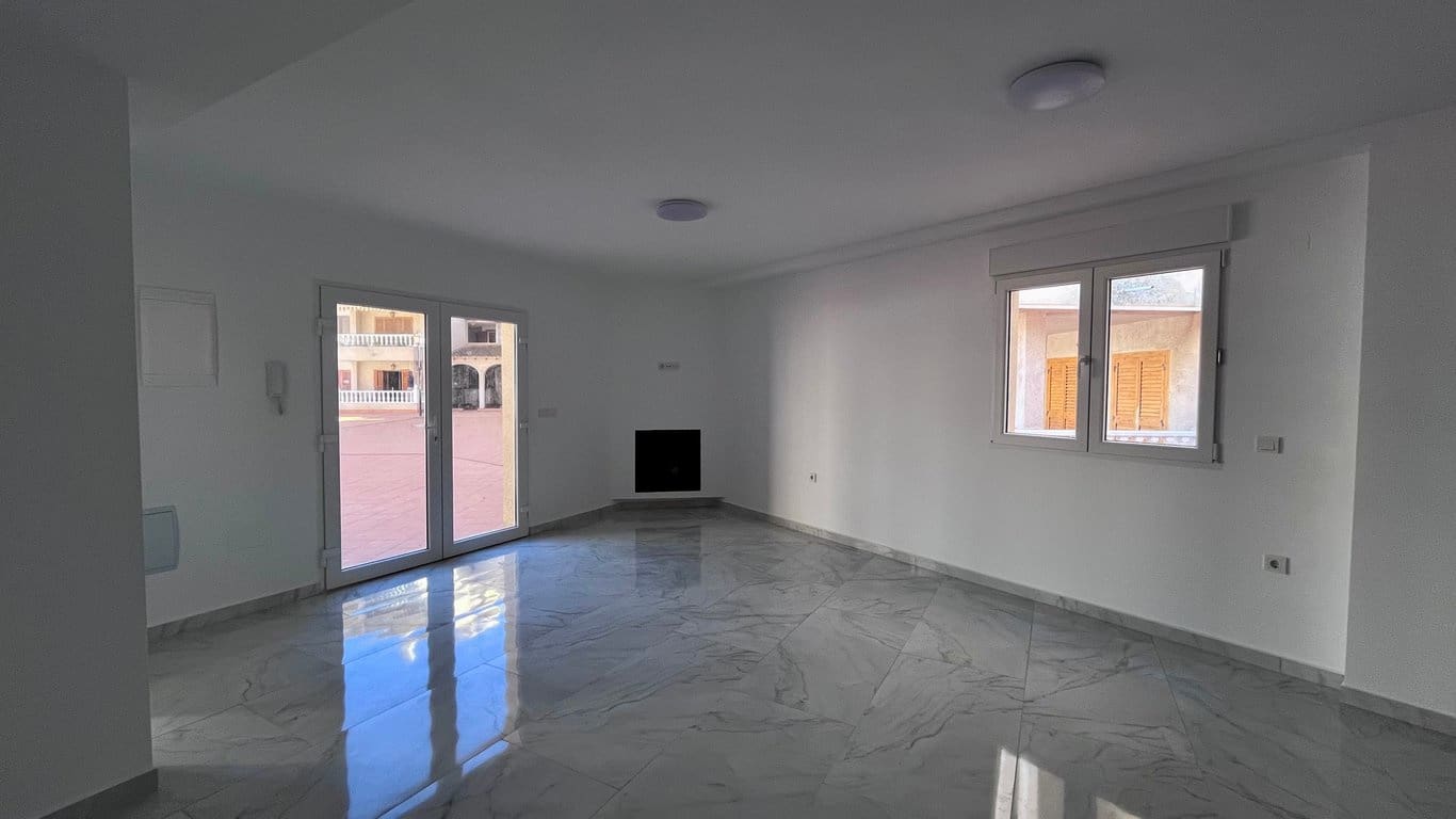 2 soverom Bungalow til salgs i Torrevieja - € 248 000 (Ref: 9798281)