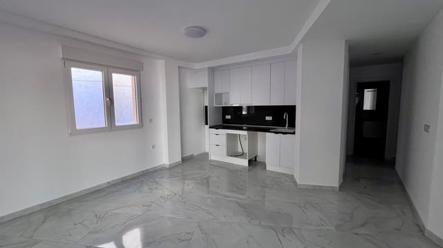 2 makuuhuone Bungalow myytävänä paikassa Torrevieja - 248 000 € (Ref: 9798281)