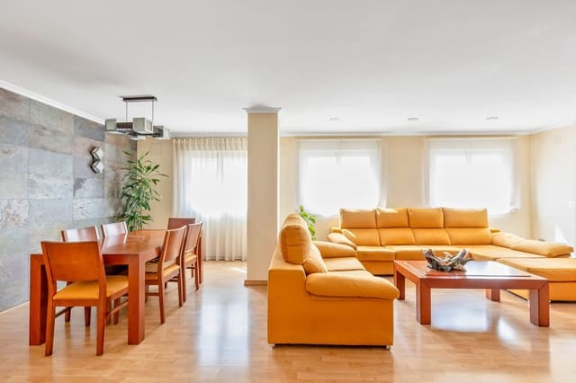 4 sypialnia Apartament na sprzedaż w Torrevieja - 259 990 € (Ref: 9816122)