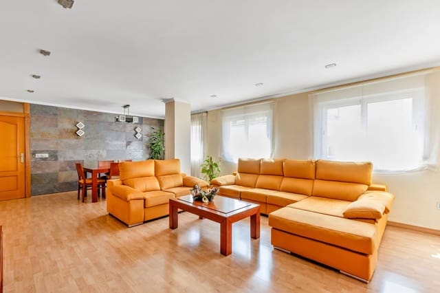 4 sypialnia Apartament na sprzedaż w Torrevieja - 259 990 € (Ref: 9816122)