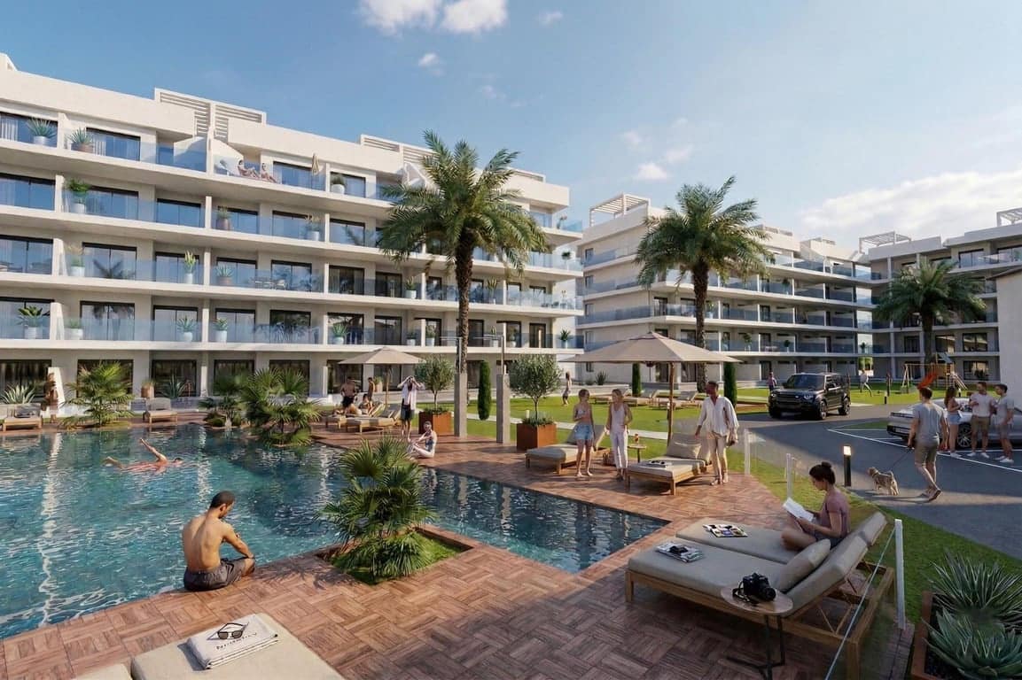 2 Zimmer Penthouse zu verkaufen in Guardamar del Segura mit Pool - 345.000 € (Ref: 9816138)