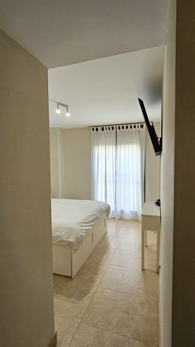 3 sypialnia Apartament na sprzedaż w Sitio de Calahonda z basenem garażem - 549 000 € (Ref: 9772486)