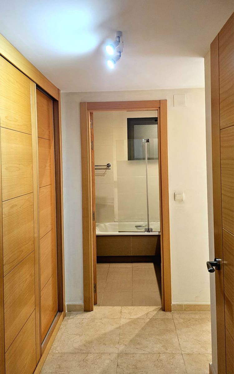 3 sypialnia Apartament na sprzedaż w Sitio de Calahonda z basenem garażem - 549 000 € (Ref: 9772486)