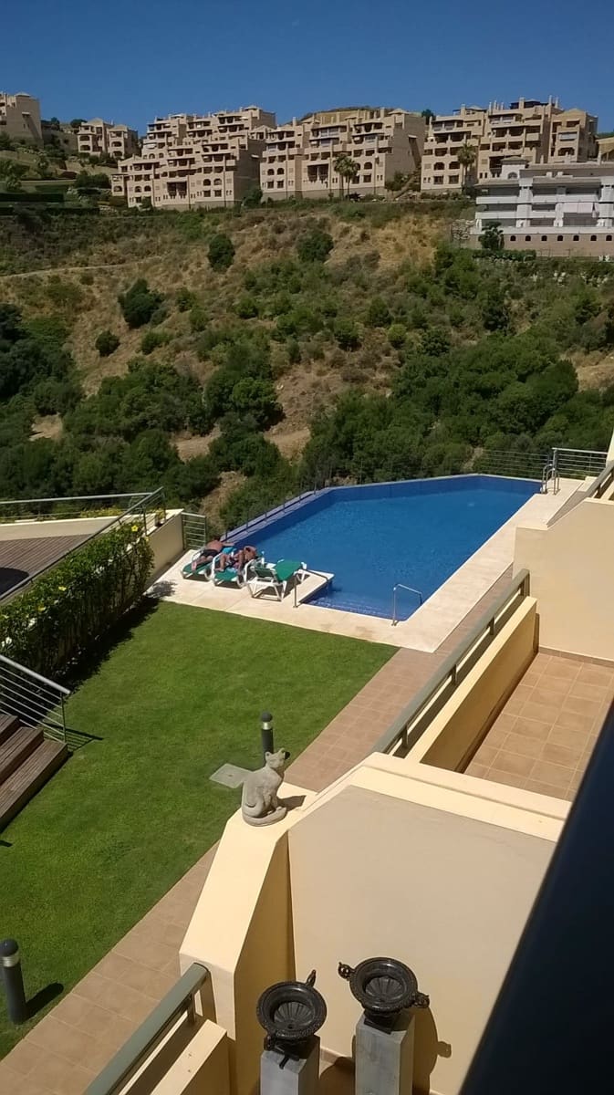 3 sypialnia Apartament na sprzedaż w Sitio de Calahonda z basenem garażem - 549 000 € (Ref: 9772486)