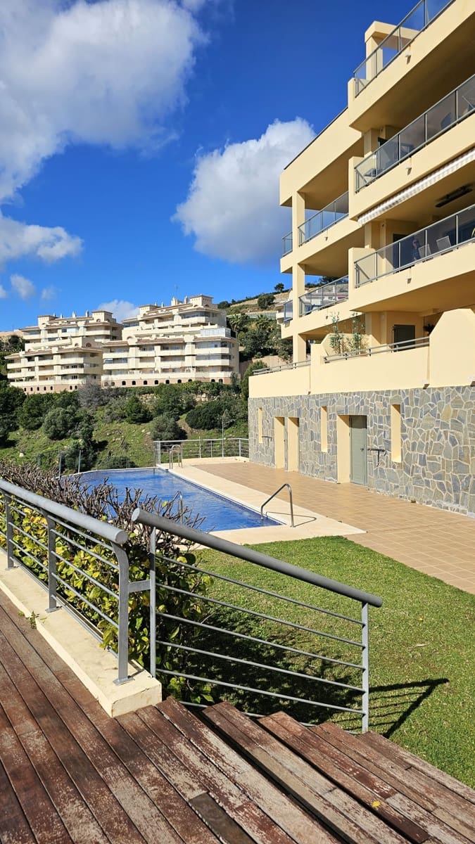 3 sypialnia Apartament na sprzedaż w Sitio de Calahonda z basenem garażem - 549 000 € (Ref: 9772486)