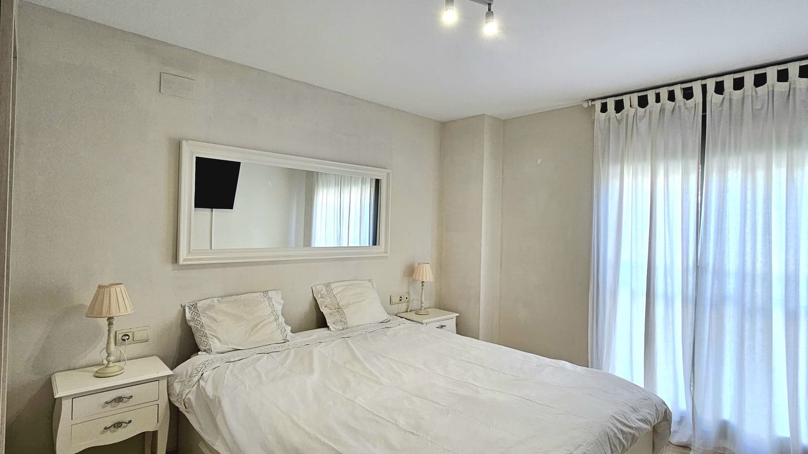 3 sypialnia Apartament na sprzedaż w Sitio de Calahonda z basenem garażem - 549 000 € (Ref: 9772486)