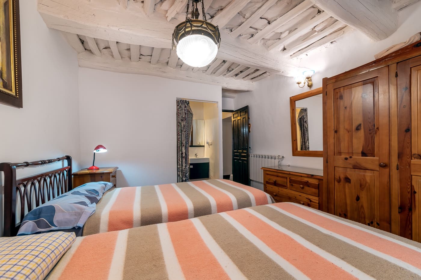 6 slaapkamer Gastenverblijf/B&B te koop in Capileira - € 300.000 (Ref: 9778404)