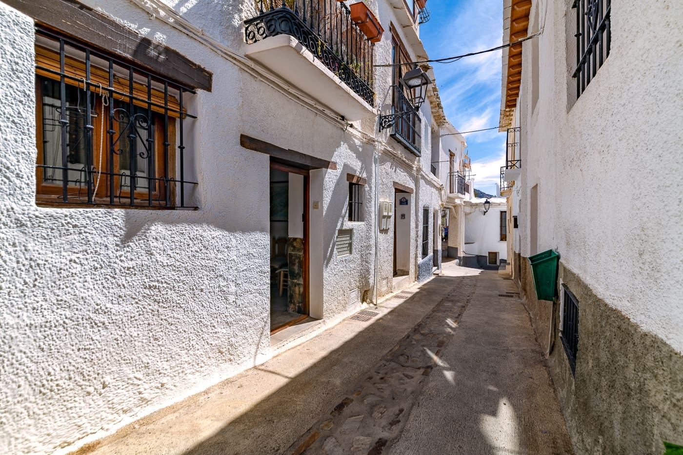 6 slaapkamer Gastenverblijf/B&B te koop in Capileira - € 300.000 (Ref: 9778404)