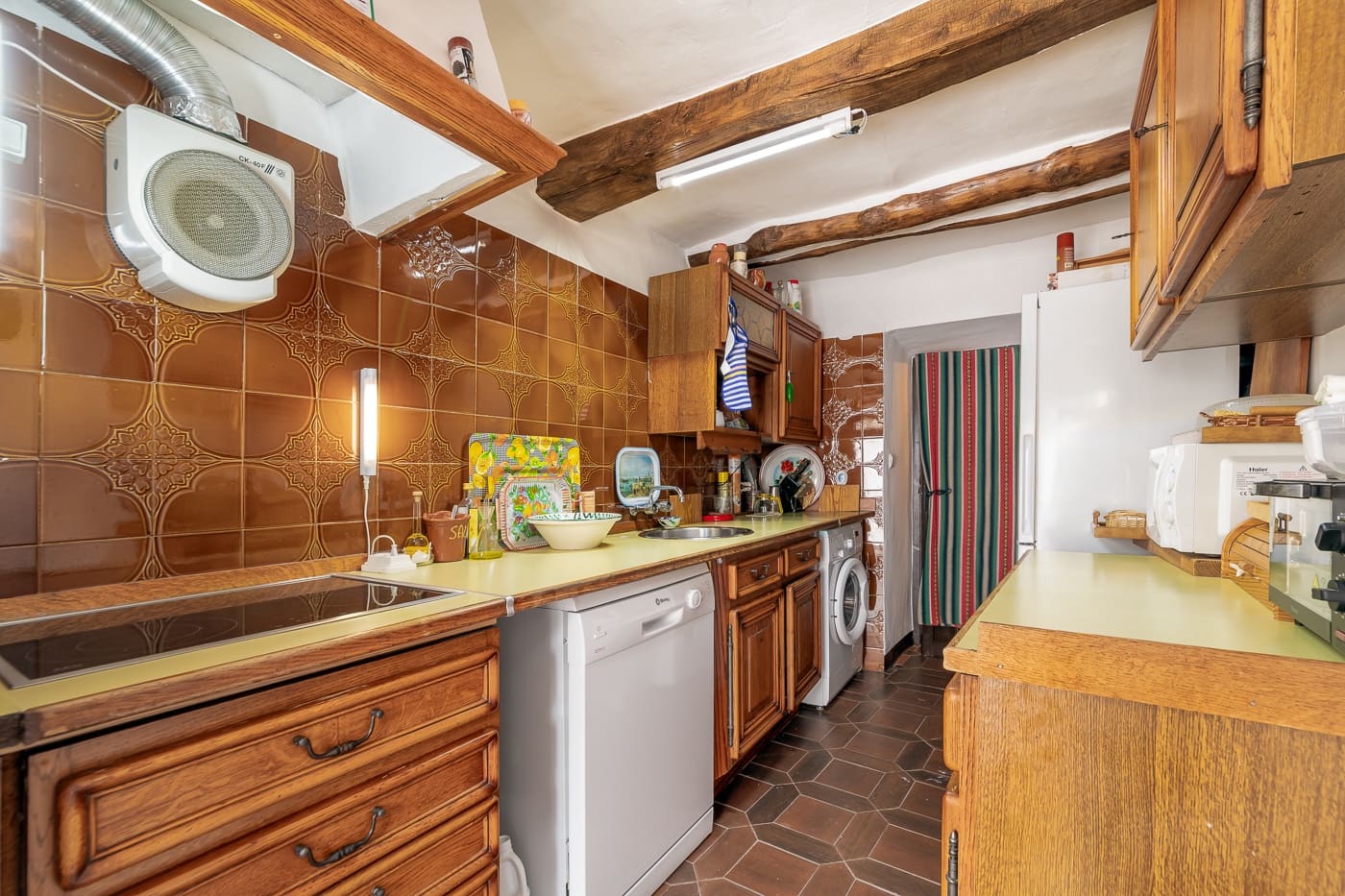 6 slaapkamer Gastenverblijf/B&B te koop in Capileira - € 300.000 (Ref: 9778404)