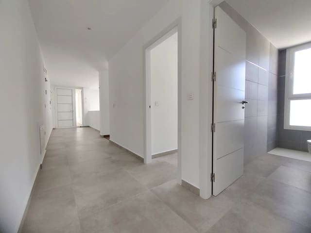 4 sypialnia Willa na sprzedaż w Altea z basenem garażem - 1 590 000 € (Ref: 9777323)