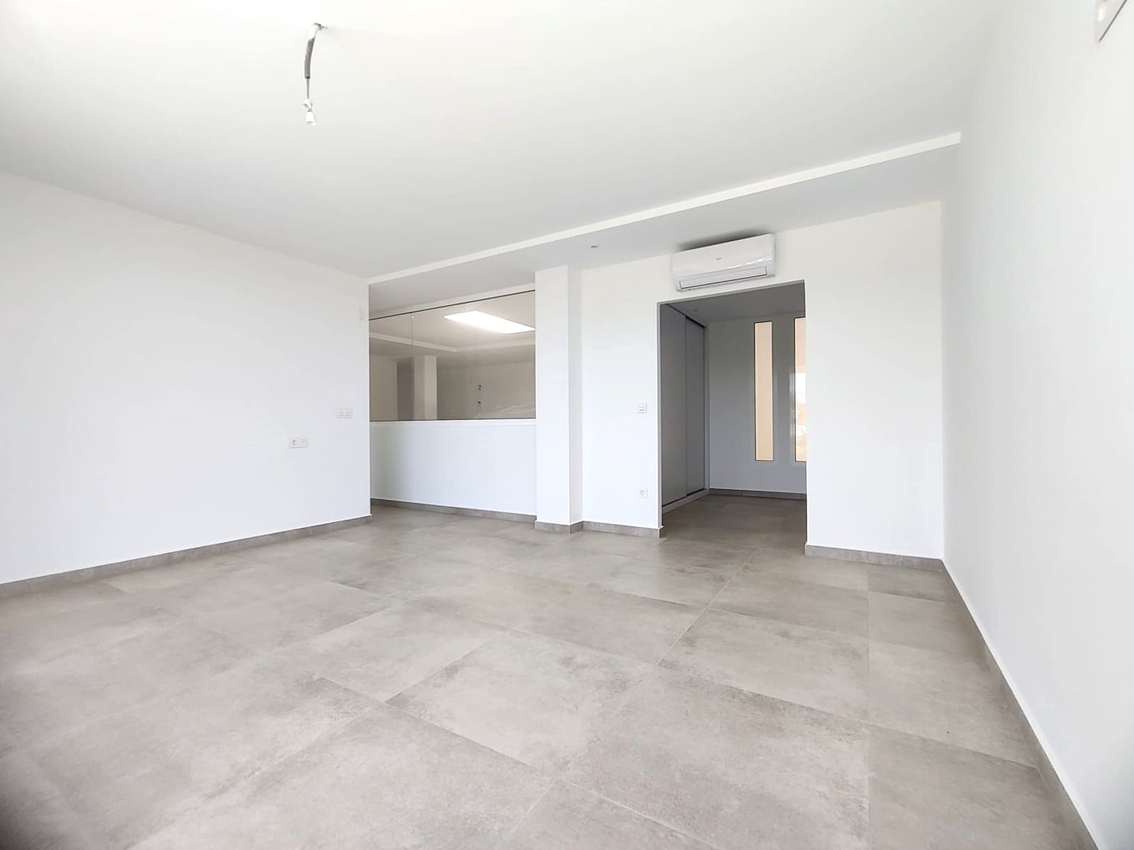 4 soveværelse Villa til salg i Altea med swimmingpool garage - € 1.590.000 (Ref: 9777323)