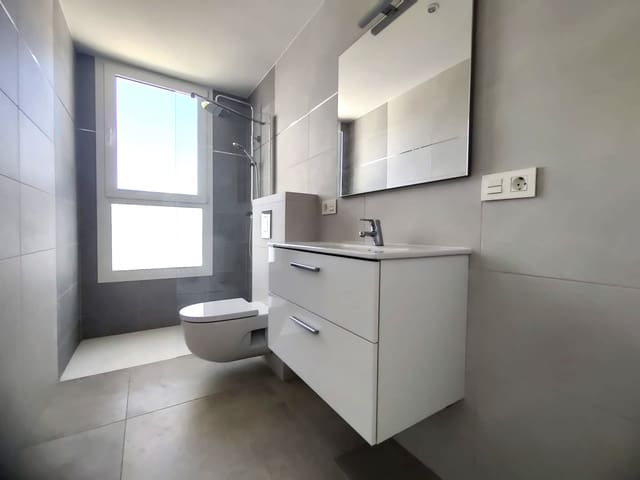 4 sypialnia Willa na sprzedaż w Altea z basenem garażem - 1 590 000 € (Ref: 9777323)