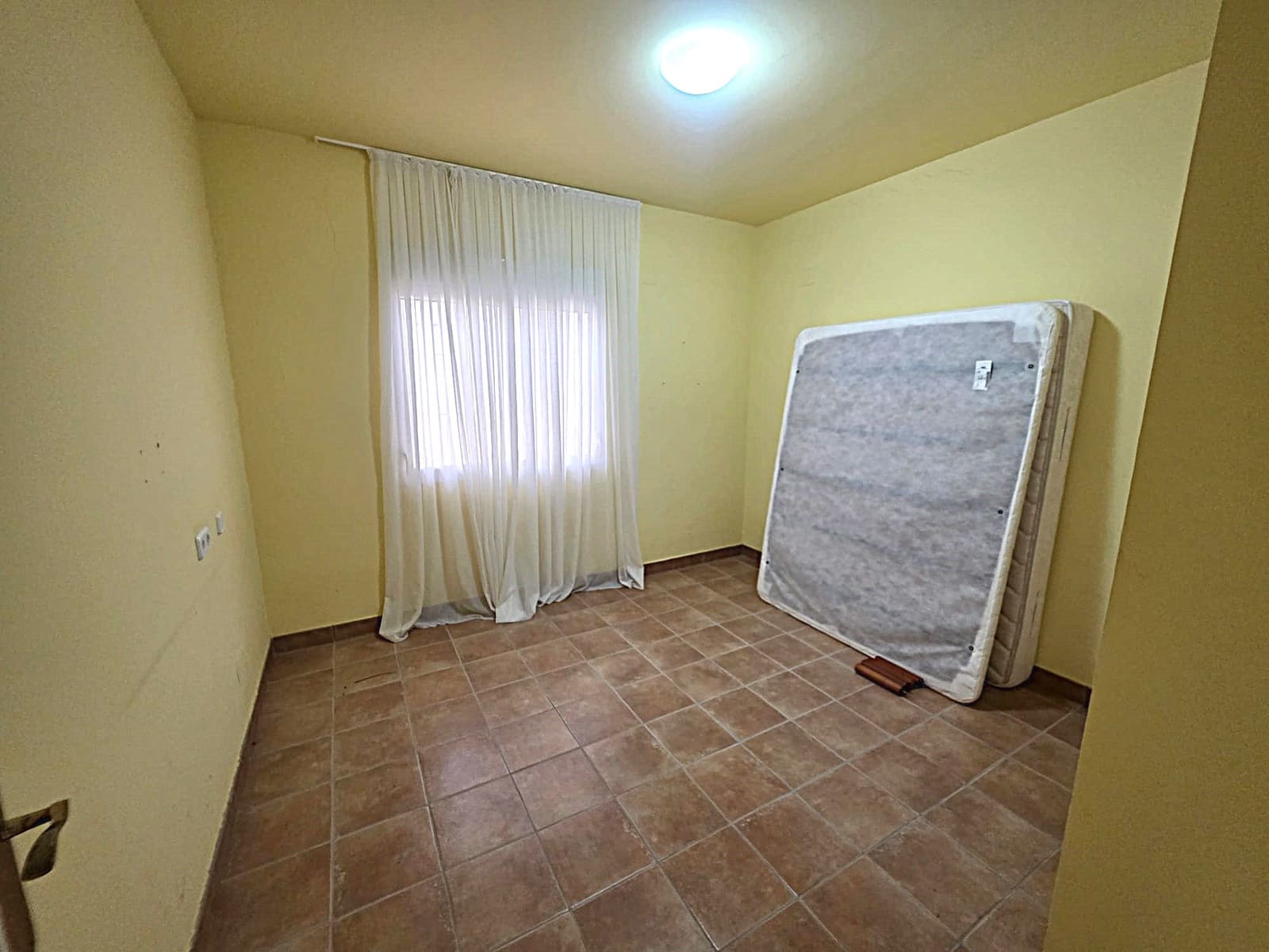 4 sypialnia Willa na sprzedaż w Altea z basenem garażem - 849 000 € (Ref: 9820985)