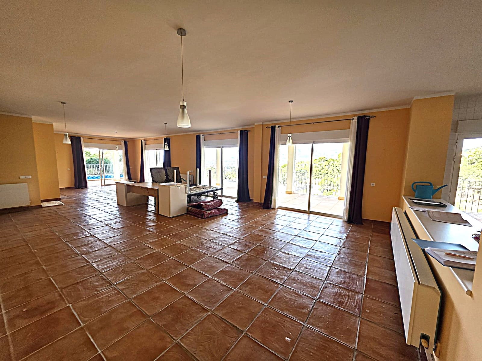 4 sypialnia Willa na sprzedaż w Altea z basenem garażem - 849 000 € (Ref: 9820985)